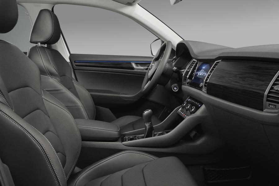 Интерьер Skoda Kodiaq 2016 года  (WW) (фото 36 из 119)